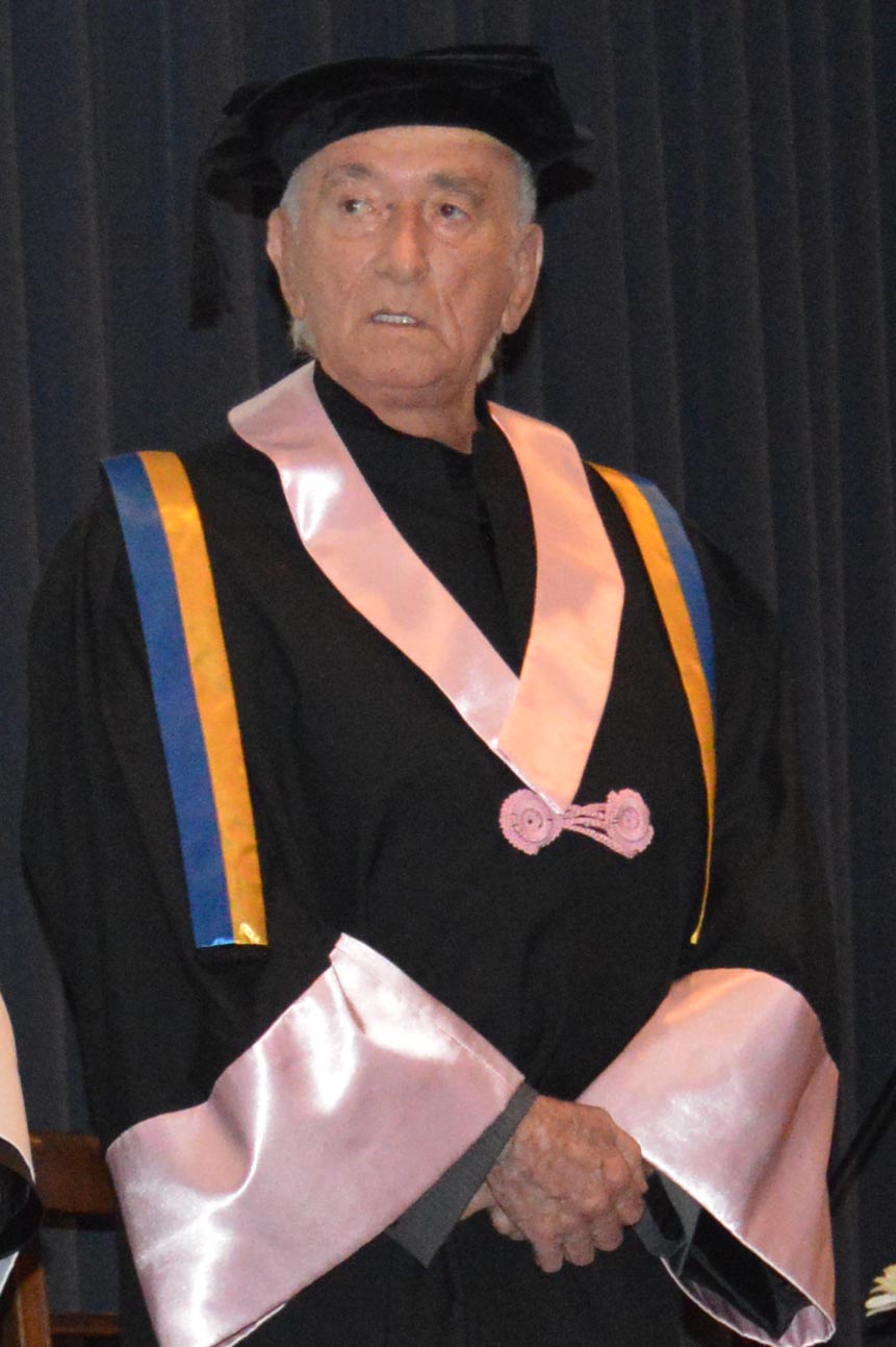 FALECIMENTO MESTRE CRUZEIRO SEIXAS, DOUTOR HONORIS CAUSA DA UNIVERSIDADE LUSÍADA