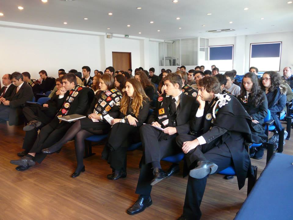 CERIMÓNIA DE TOMADA DE POSSE DOS NÚCLEOS DE ESTUDANTES