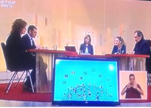 DIRECTORA DA FCEE NO PROGRAMA TELEVISIVO SOCIEDADE CIVIL
