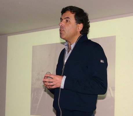 PALESTRA SOBRE A 