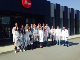 ESTUDANTES DO CET EM APLICAES INFORMTICA DE GESTO VISITARAM A LEICA