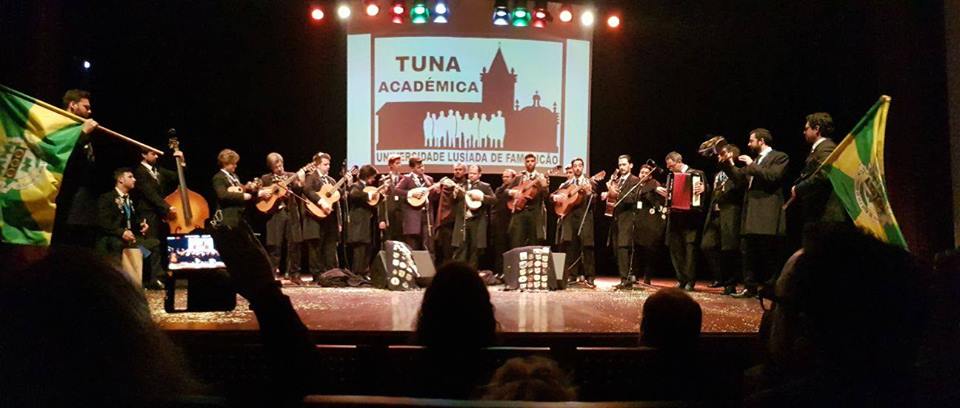 ATUAÇÃO DA TUNA ACADÉMICA NO FESTIVAL DE TUNAS