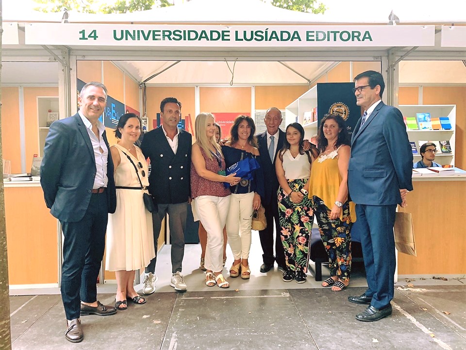 PRESIDENTE DA REPÚBLICA VISITOU STAND DA LUSÍADA EDITORA