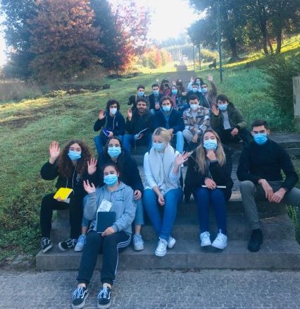 Estudantes de Arquitetura visitam zona de intervenção do projeto semestral