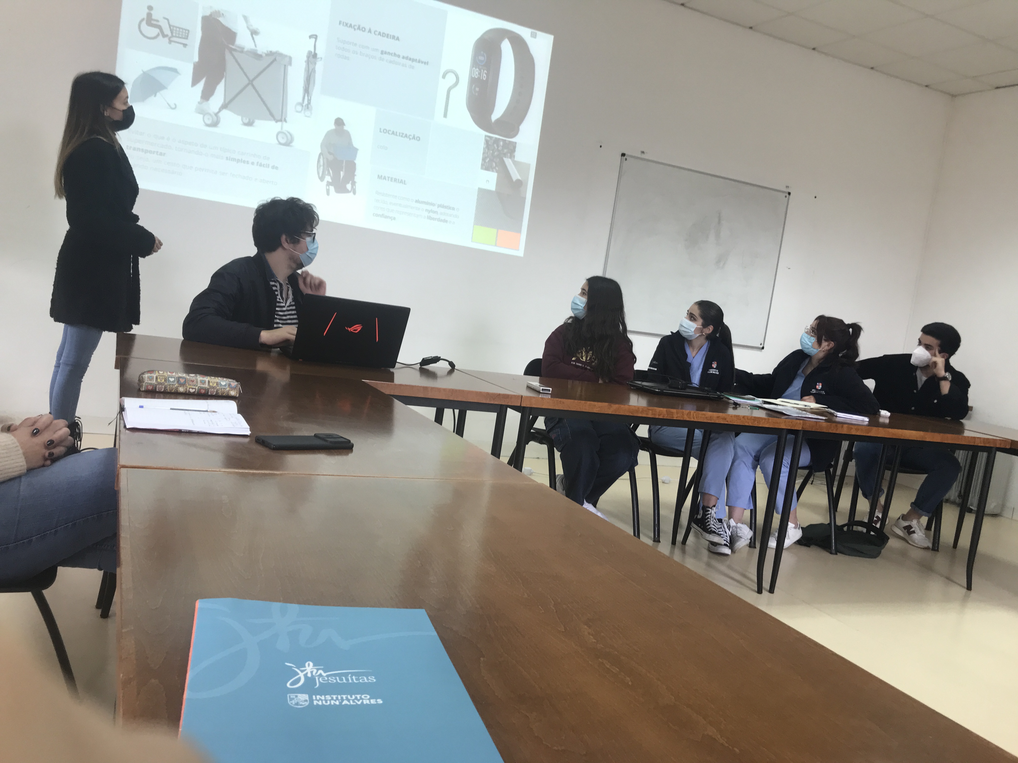 Lusada de Famalico desenvolve protocolo com o Instituto Nunlvres, o design e a sade em sintonia