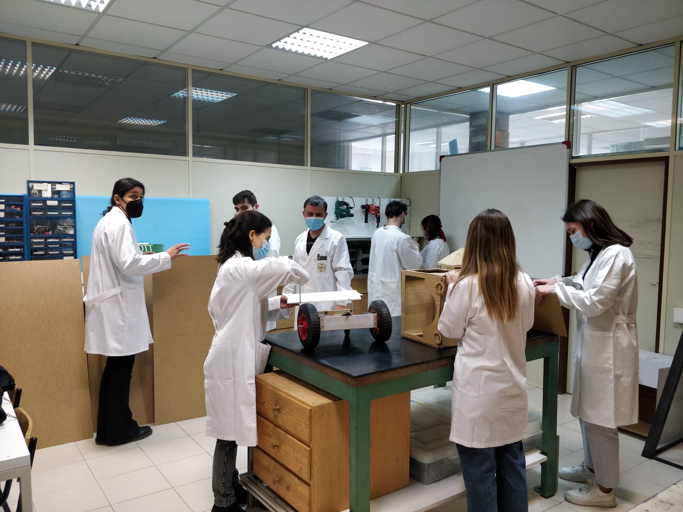 Projeto Colaborativo nas Oficinas Laboratoriais da Universidade Lusada de Vila Nova de Famalico