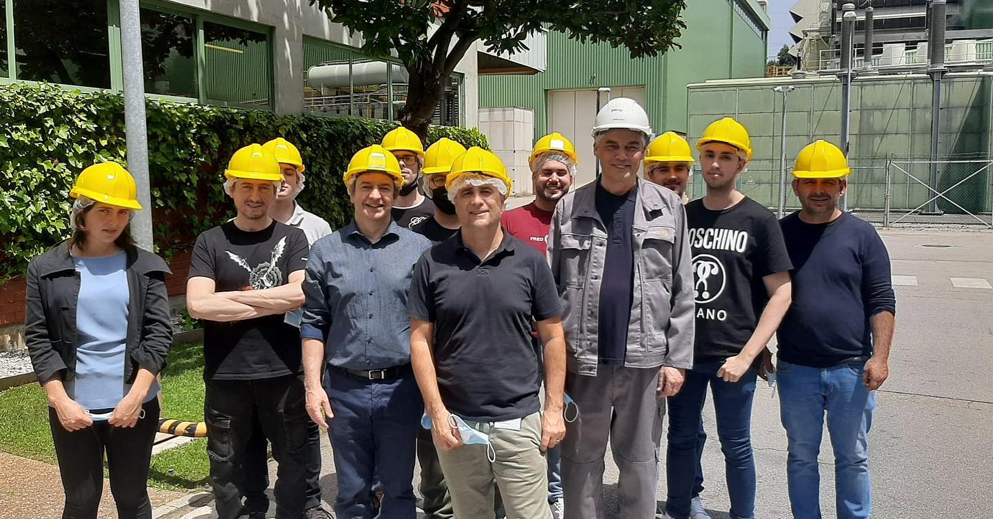 Estudantes de Engenharia visitam Produtora Energética