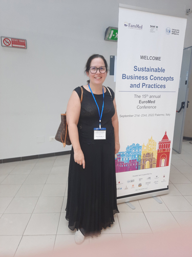 Prof.ª Doutora Paula Rodrigues apresenta trabalhos na 15th Annual Euromed Conference.