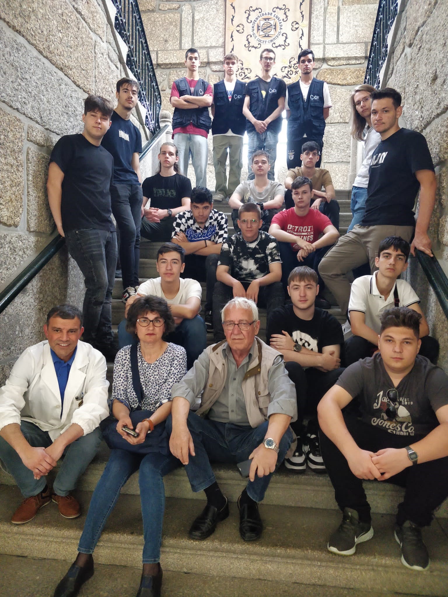 Alunos do secundário da Roménia visitam a Universidade
