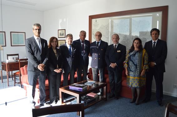Tomada de Posse dos Diretores de Faculdade e de Instituto