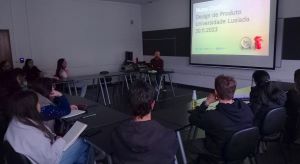 Designer Nuno Coelho interveio para estudantes do Mestrado em Design do Produto
