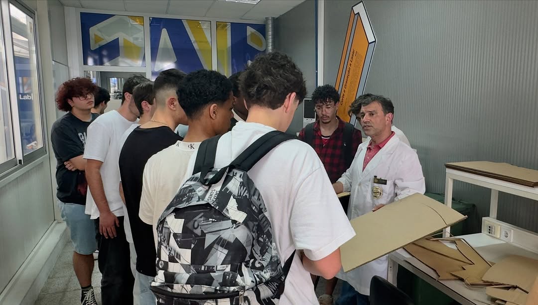 Clique para aumentar